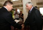 Promesę obiera<br />Zbigniew Blecharczyk<br />Wójt Gminy Dubiecko